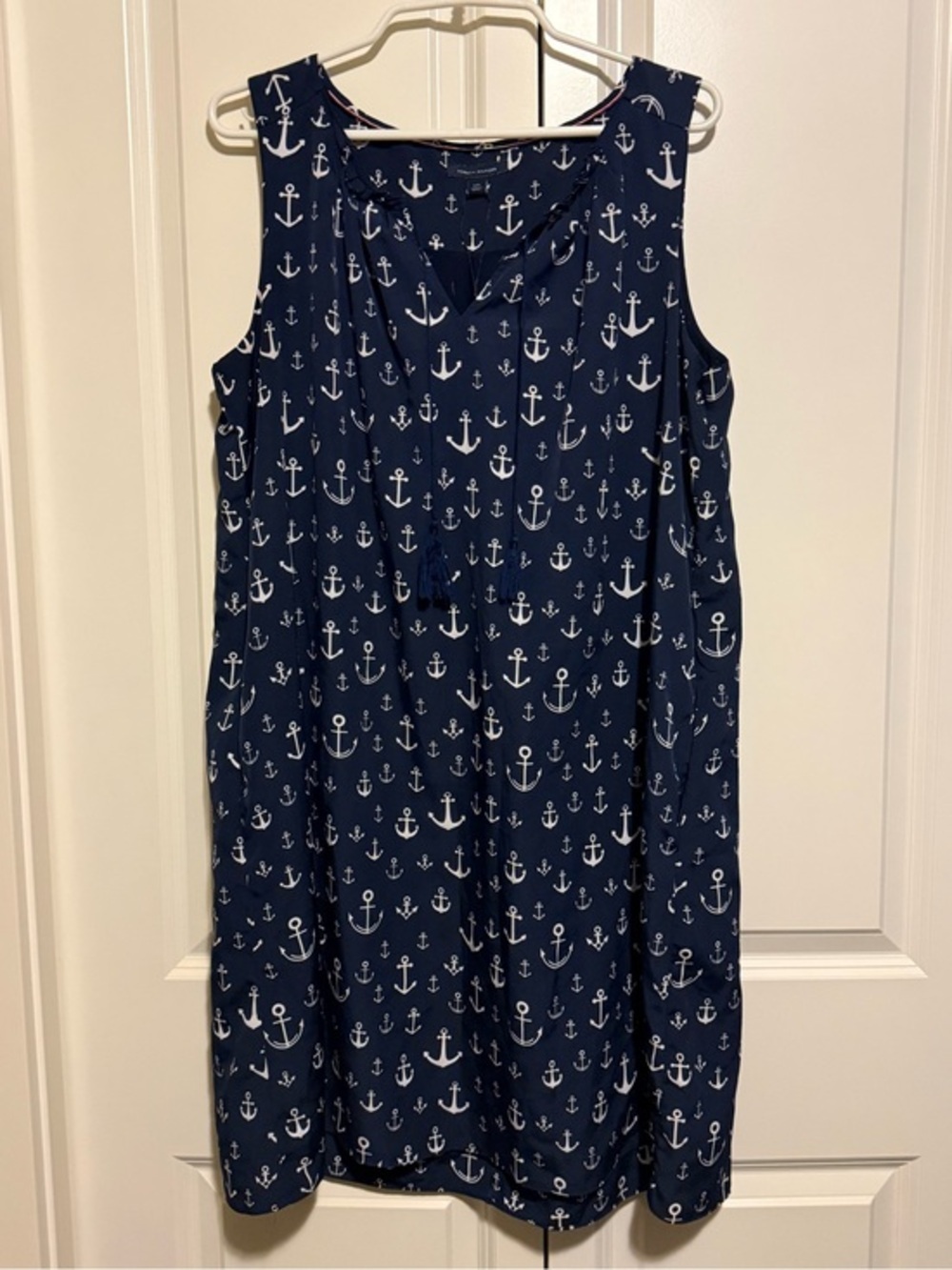 Tommy Hilfiger Navy and White Anchor Print Shift Dress